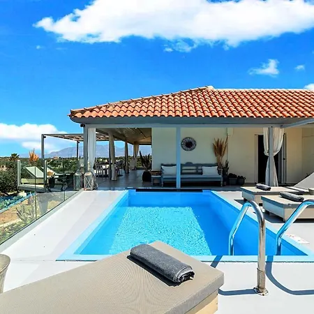 Olive Heated Pool Villa *